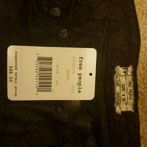 Super cute black skinnys