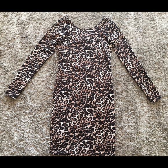 NWOT Xhilaration (Target) body-con dress, size M