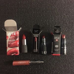 Deluxe samples - Lipsticks