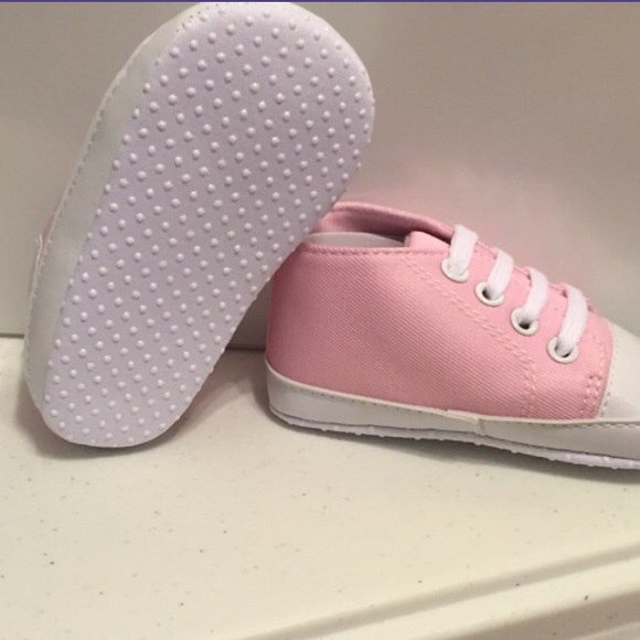 Crib shoes - Picture 3 of 4