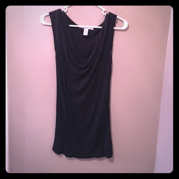 Black sleeveless Kenneth Cole top