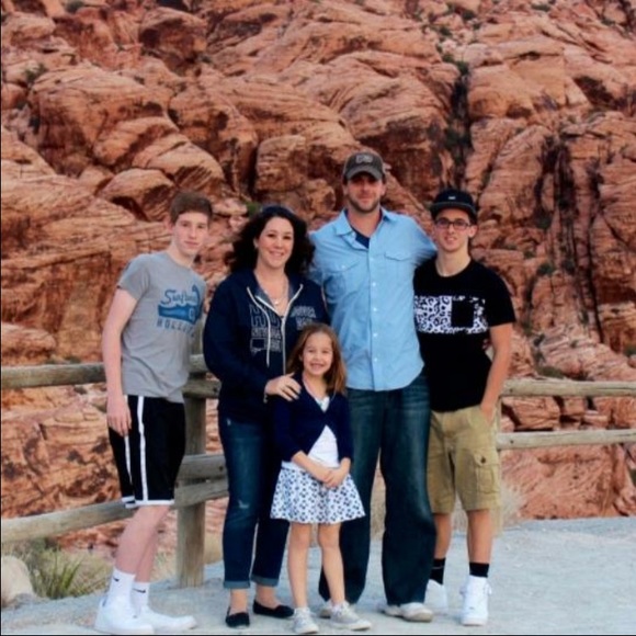 ๐ Meet your Posher, Diana ๐ - Picture 4 of 4