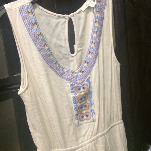 Miami Dresses & Skirts - Miami Francesca's Hankerchief Summer Dress