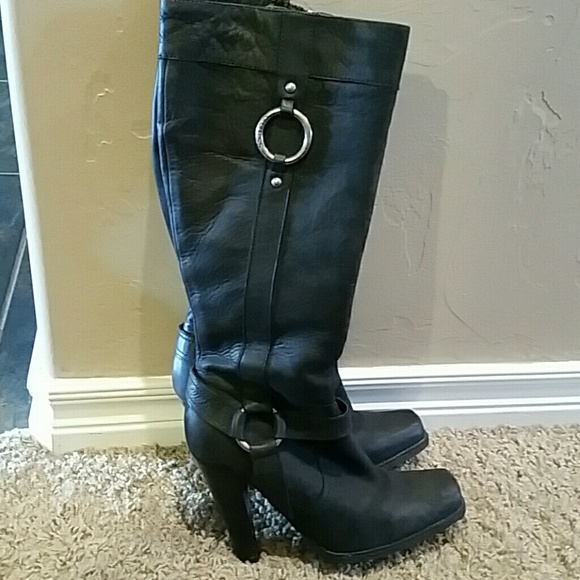 Guess leather boots