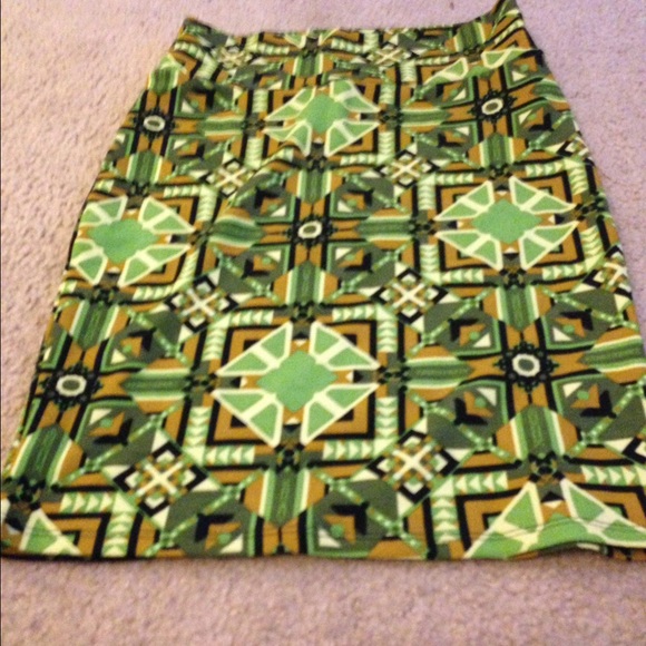 Lularoe Cassie skirt M