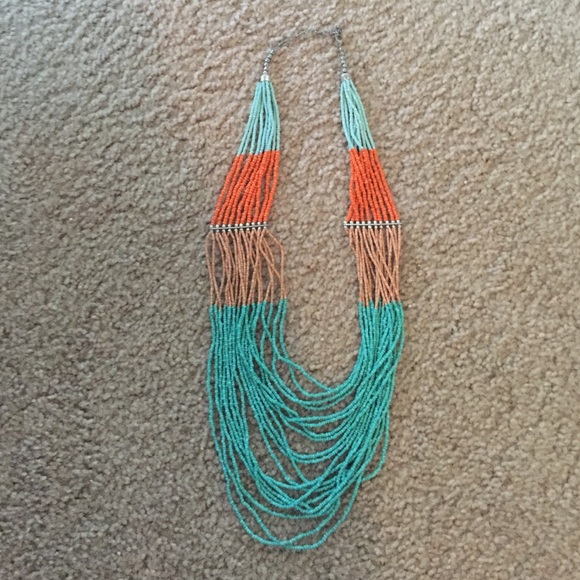 Multicolor beaded necklace