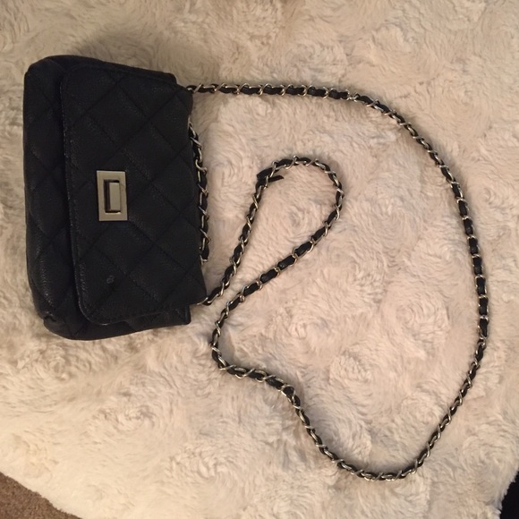 Black leather steve madden crossbody purse