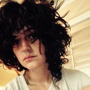 Meet your Posher, Mandii