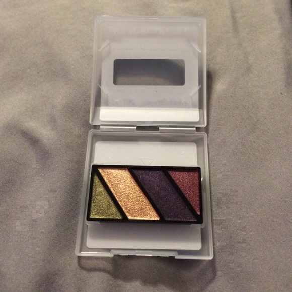 NWOT Mary Kay Mineral Eye Color Quad