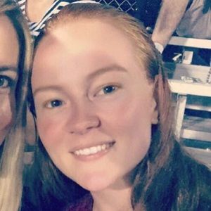 Meet your Posher, Katelyn