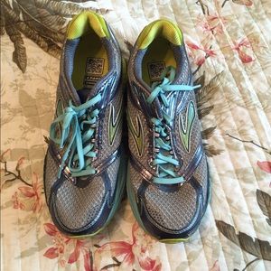 Brooks Running shoes