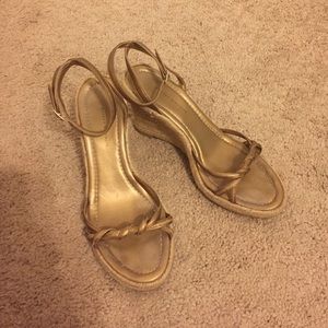 Banana Republic gold ankle wedge