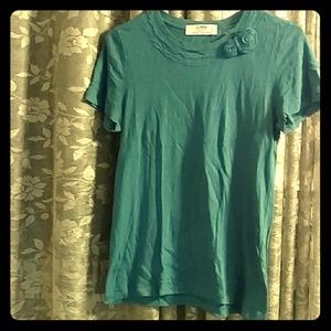 Elegant 100% cotton tee shirt