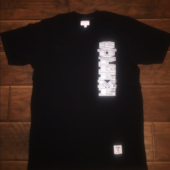 supreme vertical logo tee