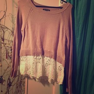 Rose Sweater with Eyelet Detailed Bottom