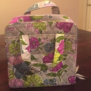 Vera Bradley organizer/travel bag