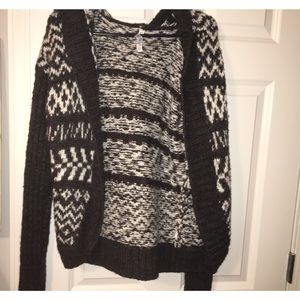 ✨black and grey sweater cardigan✨
