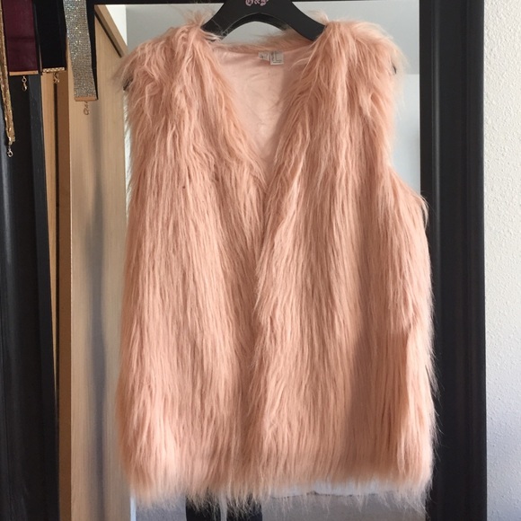Pink fur forever 21 vest