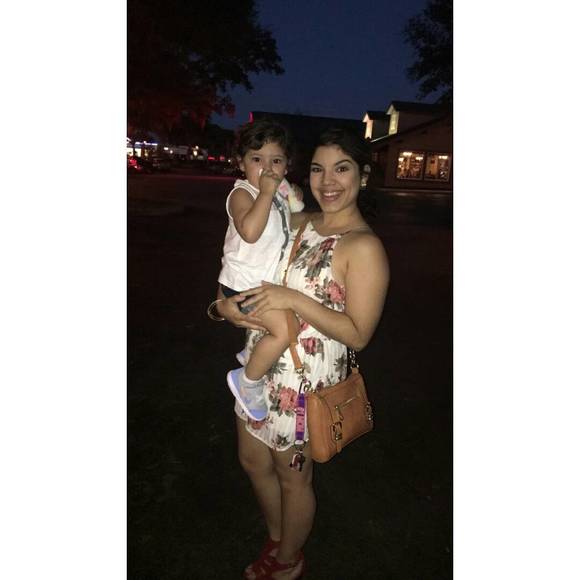 Meet your Posher, Isamar