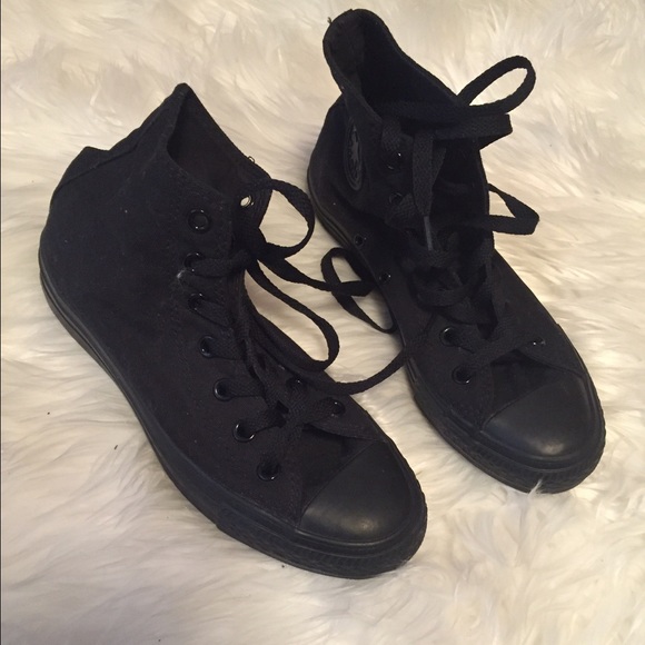 All black converse - unisex