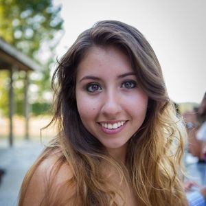 Meet your Posher, Alexandra