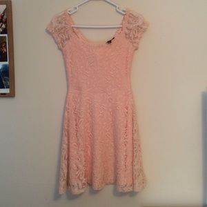 Pink floral lace dress🌸