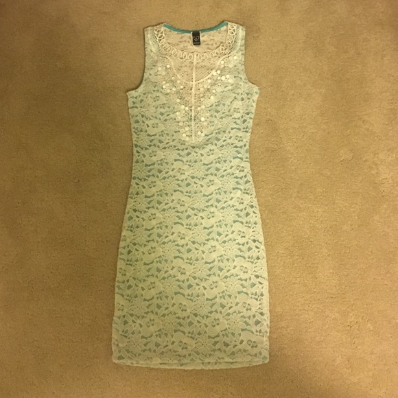 WINDSOR Dresses & Skirts - Windsor Bodycon Dress