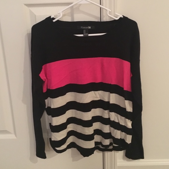 Thin, striped sweater. - Picture 1 of 1