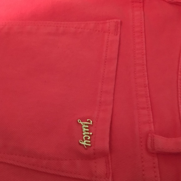 Juicy couture size 26 shorts. - Picture 4 of 4