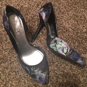 BCBG Paris peacock 2 1/2 heels