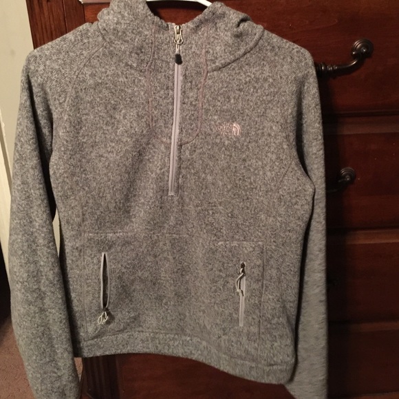 North face sweatshirt