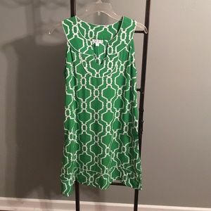 🌷 Cute Sleeveless Green & White Dress 👗