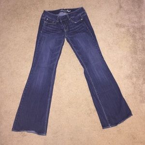 American Eagle artist stretch jeans
