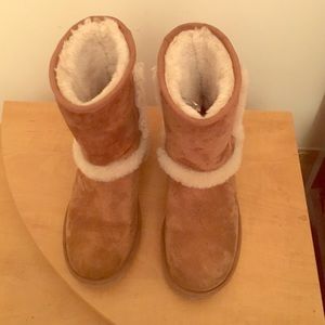 Chestnut Uggs