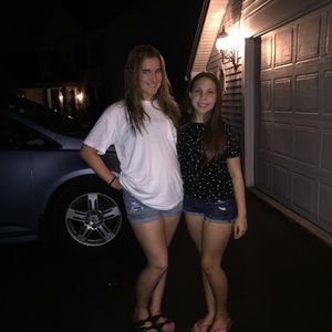 Meet your Posher, Abby