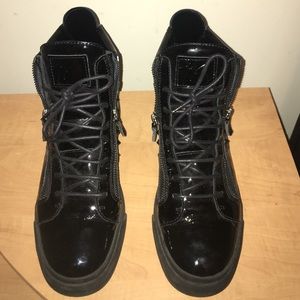 Men's Patent Leather Studded Sneakers