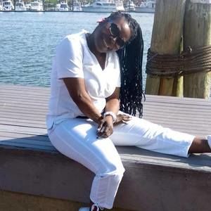 Meet your Posher, Vermella