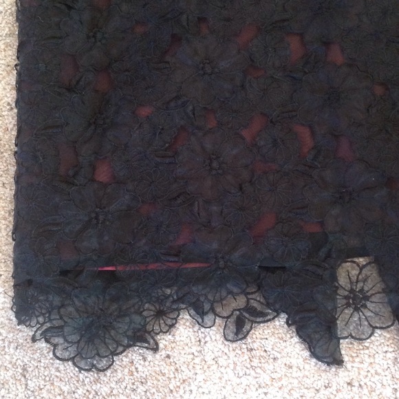 Allen by A.B.S black lace skirt - Picture 3 of 4