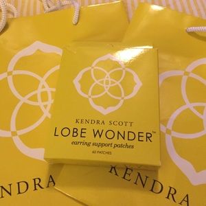 KENDRA SCOTT lobe wonder