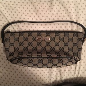 Gucci clutch!