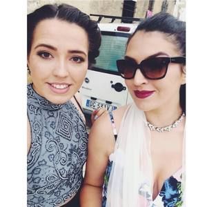 Meet your Posher, Avril