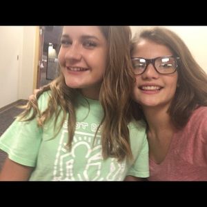 Meet your Posher, Emily