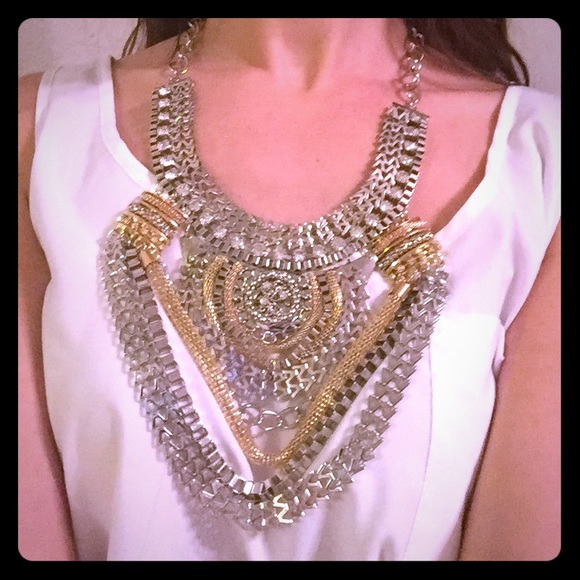 Multi Chain Bib Necklace NWT