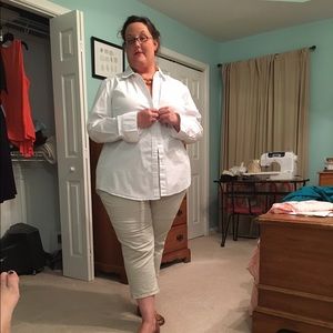 White, Oxford cloth boyfriend button down.