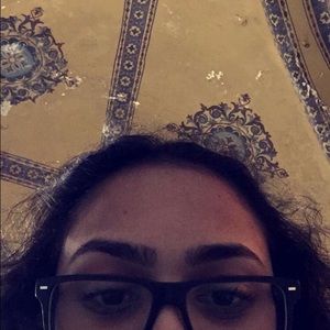 Meet your Posher, Ghofran