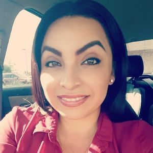 Meet your Posher, Angelica