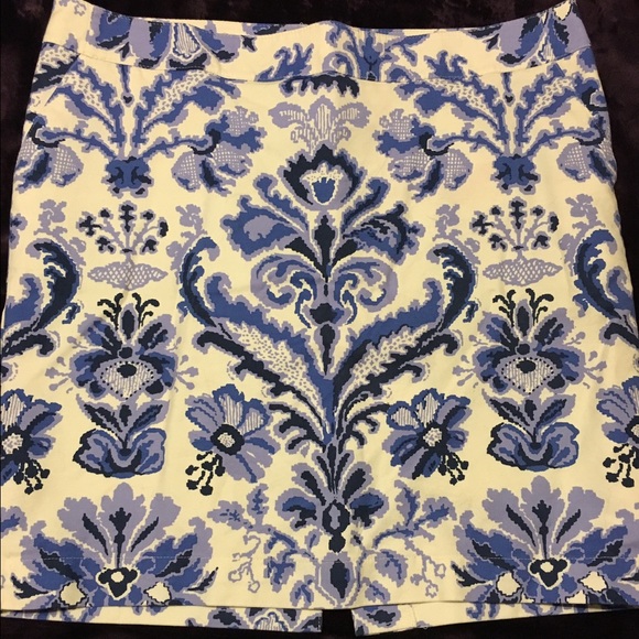 Floral pencil skirt
