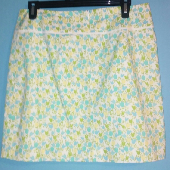 Lilly Pulitzer Skort - Picture 3 of 4