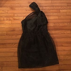 Ms. Selfridge One Shoulder Bow Organza Dress - 8