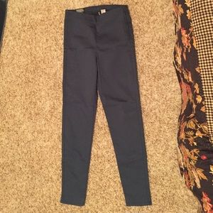 NWT! H&M high waist blue jeggings